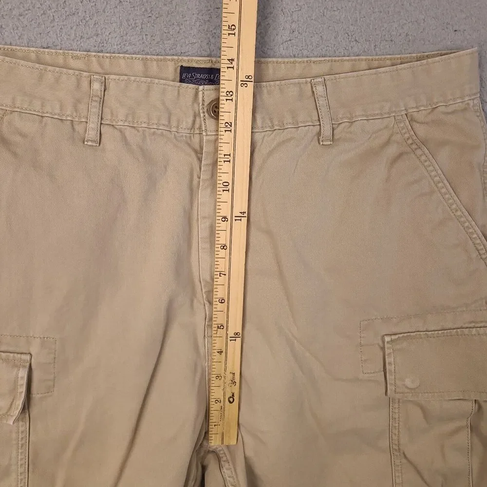 Levis Shorts Mens 37 Brown‎ Tan Cargo Pockets 100% Cotton Outdoor White Tab
